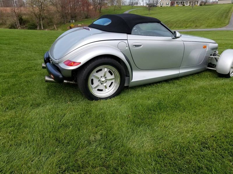 Illustration for article titled At $34,000, Could This Twin Turbo 2001 Plymouth Prowler Rock Your World?